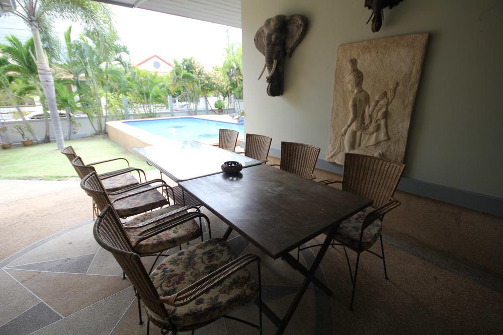 Cateriya Pool Hua Hin